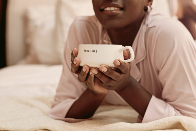 Simple Morning Routine for Women: 9 Gentle Habits to Feel Calm and Productive