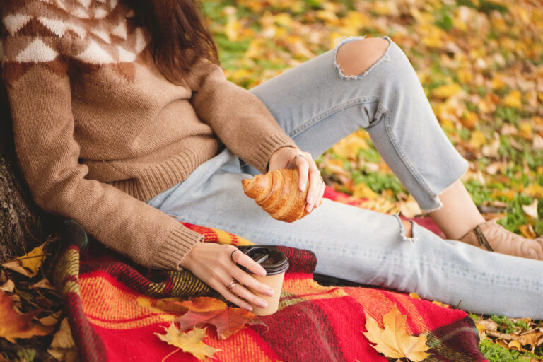 Fall Bucket List for Women: 40 Cozy Things to Do This Fall