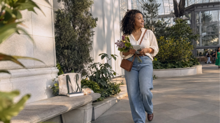 7 Ways to Be Your Own Best Friend Before You Keep Outsourcing That Role to Other People