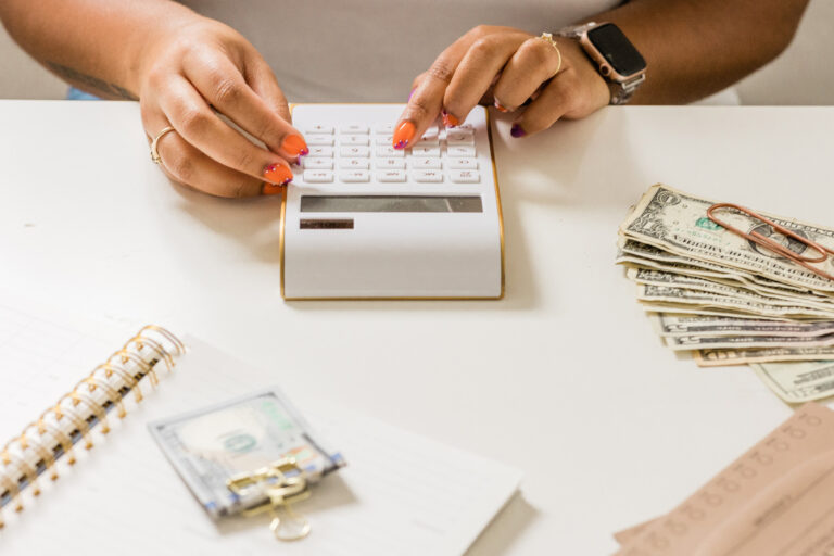 The Realistic Payday Routine for Women (Reset Money Without Anxiety)