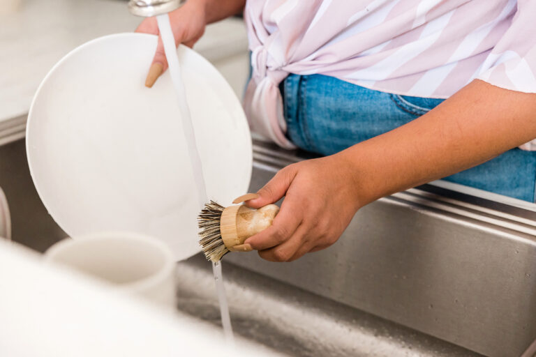 Realistic Weekly Cleaning Schedule for Working Moms